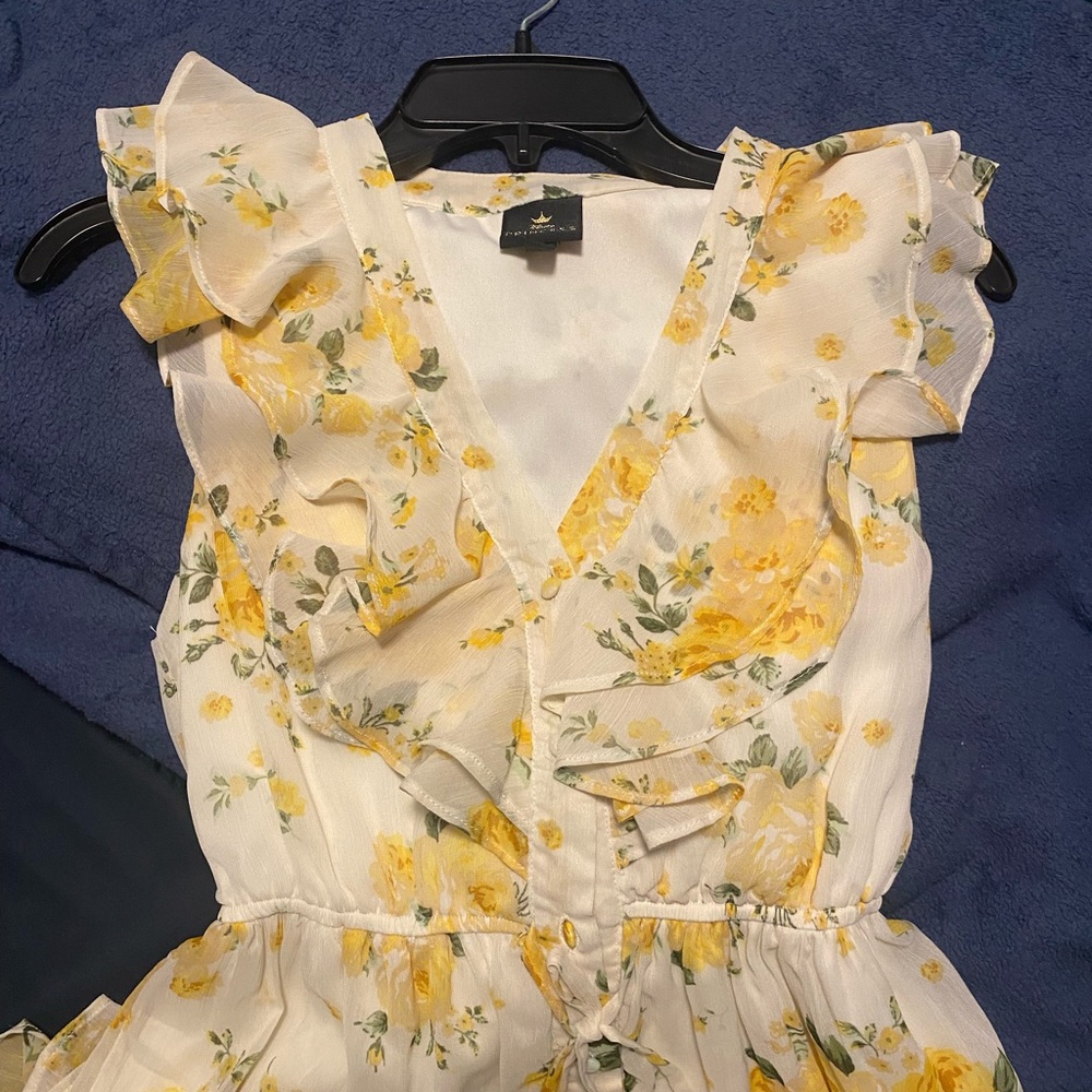 Yellow maxi floral dress with ruffles